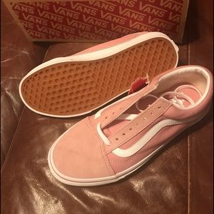 Women’s size 8 1/2